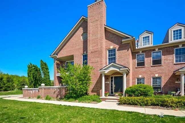 Photo - 3334 Endsleigh Ln Unit Wellesley Gardens