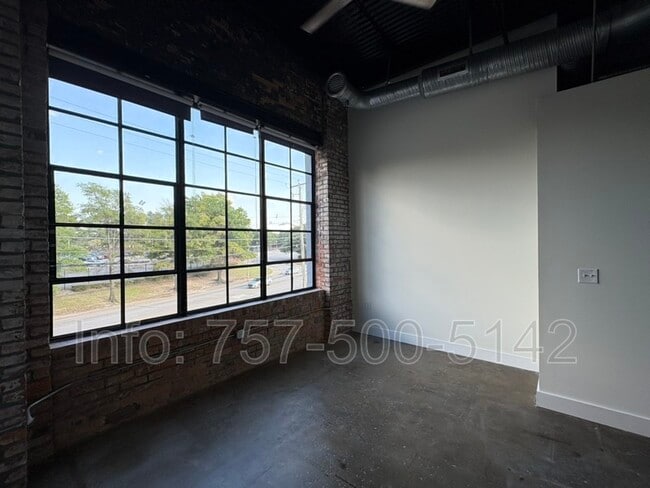 Photo - 1001 Monticello Ave Unit 202