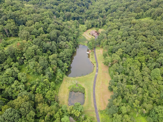 Photo - 5150 Mamont Rd