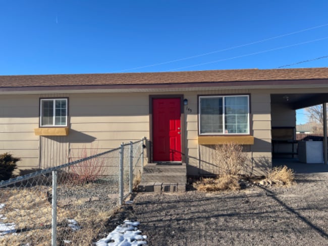 Building Photo - 145 Chico Dr