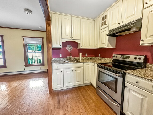 Photo - 58 E Bacon St Unit 58
