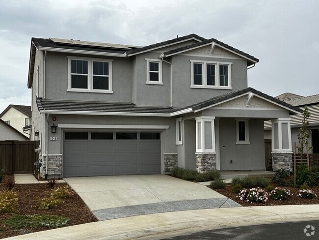 Building Photo - Gorgeous New Build with Solar Located in E... Rental