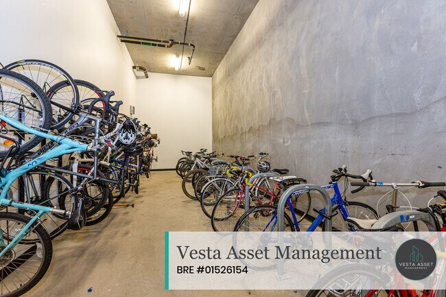 Photo - Designer 2-Bedroom in Iconic VIDA Residences Unidad 407