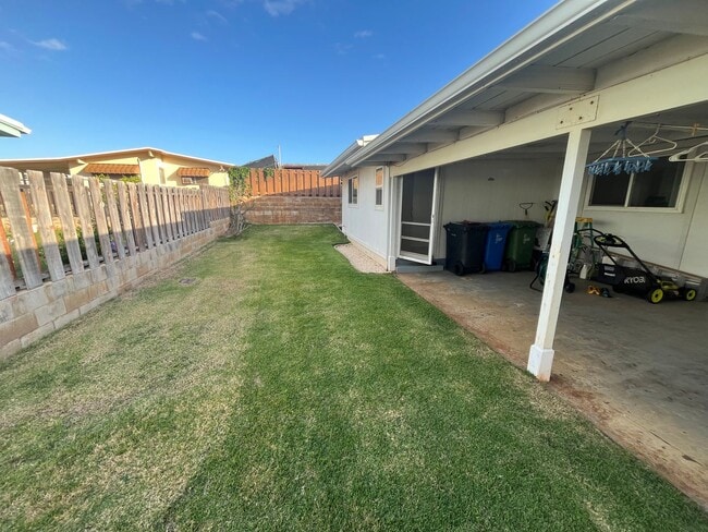 Photo - Furnished 2 Bed/1 Bath w/Kitchenette and Laundry In Hawaii Kai