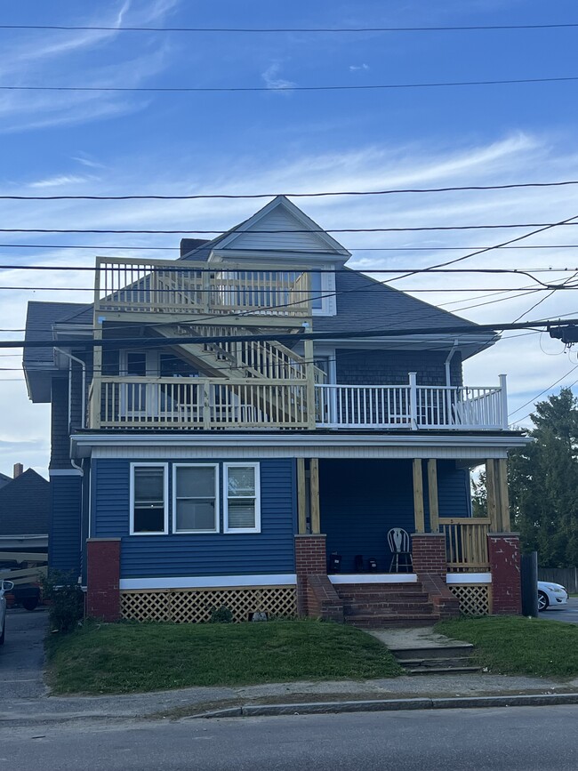 Photo - 214 Sabattus St