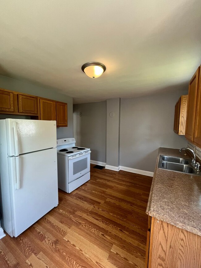 Photo - 452-454 S Huron Ave. Unit 454 S Huron St