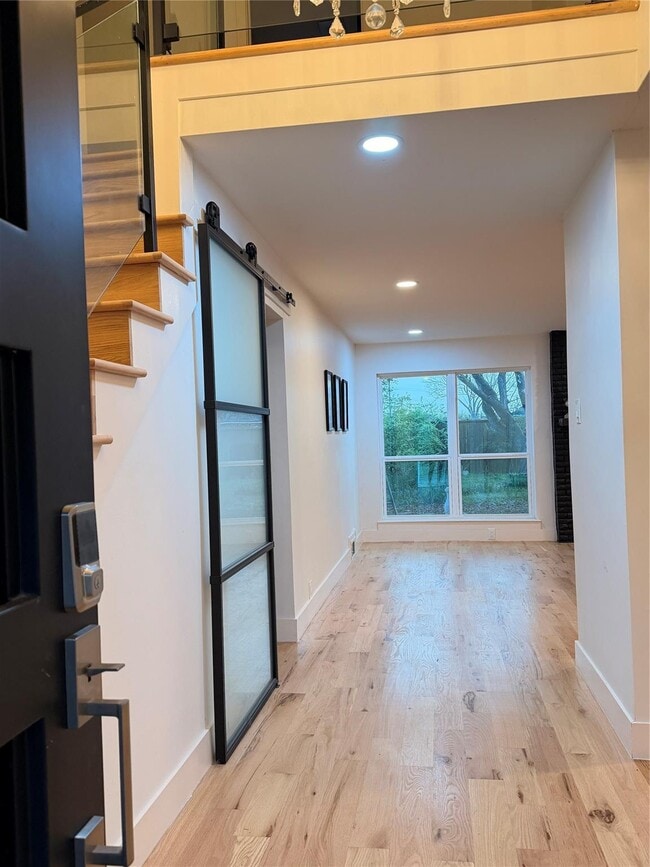 Photo - 7806 Rolling Acres Dr