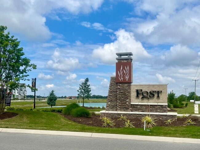 Photo - 409 Fost Blvd