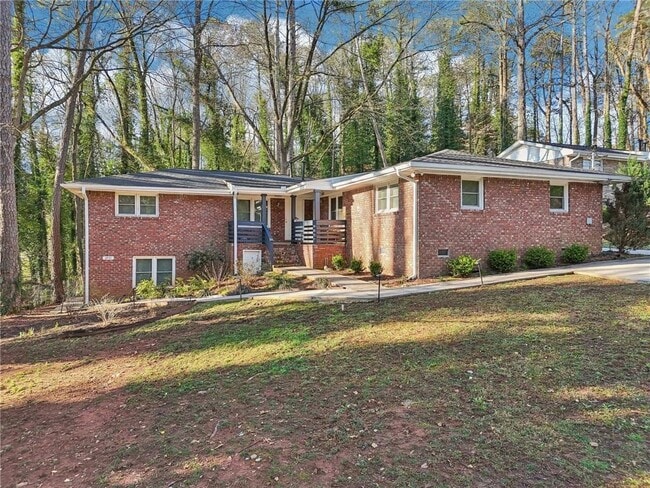Photo - 2897 White Oak Dr House