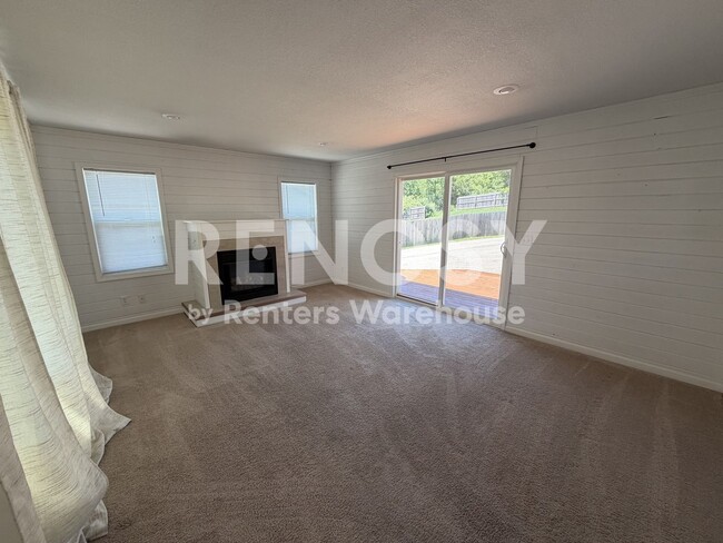 Photo - 2907 Knollwood Dr SE