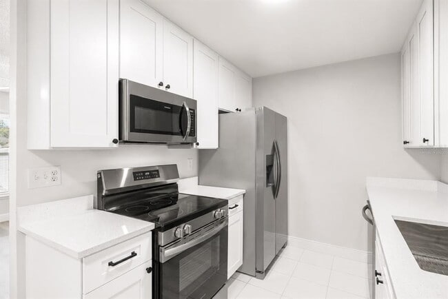 Photo - 14021 Village Terrace Dr