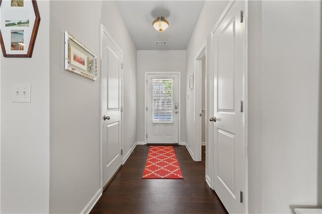 Photo - 157 Highland Pointe Cir E