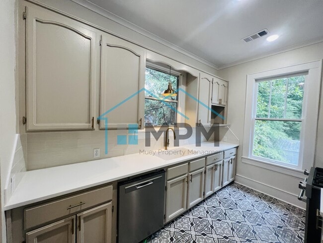 Photo - 202 Stubbs Ave