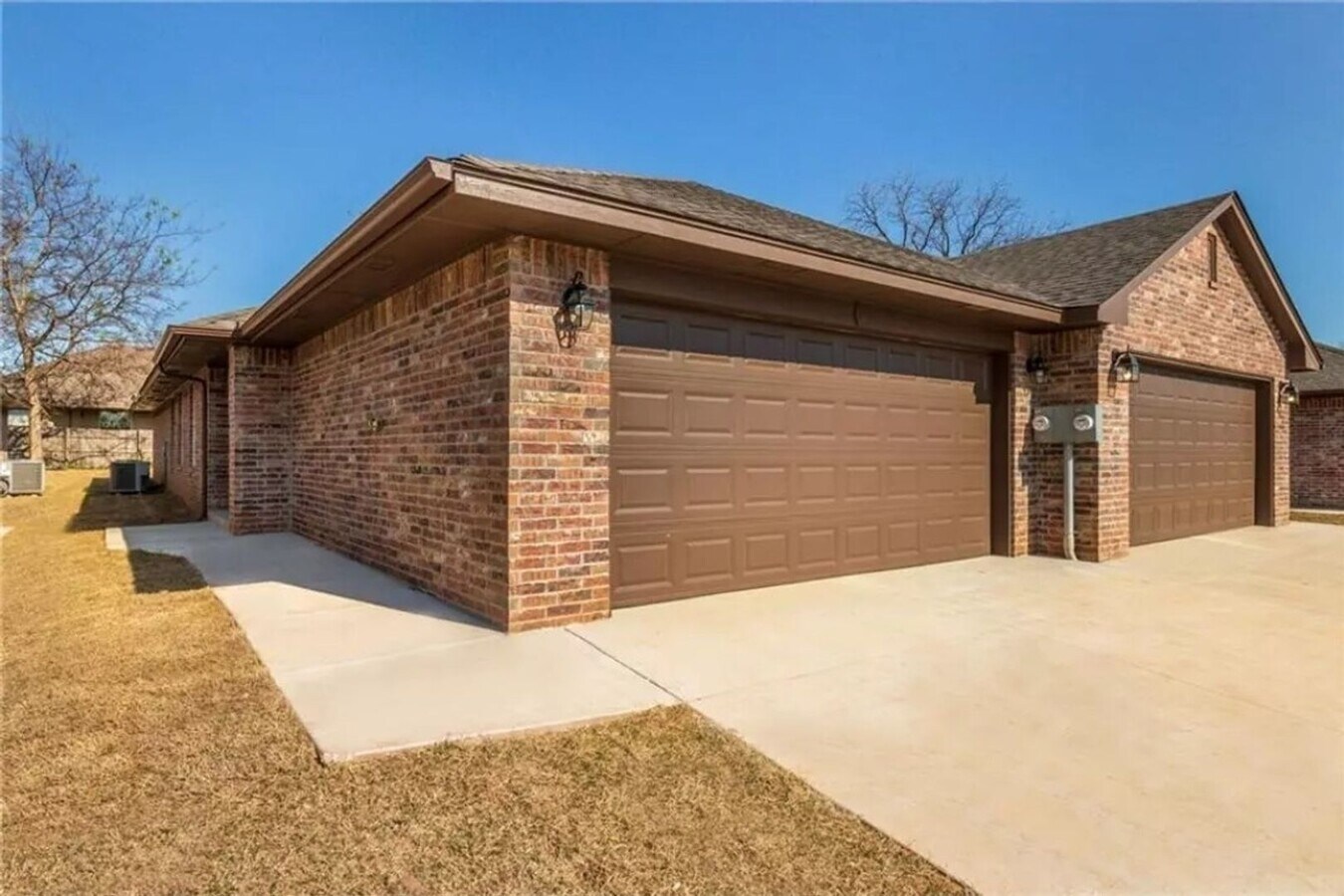 Photo - 324 Chalk Hill Ct