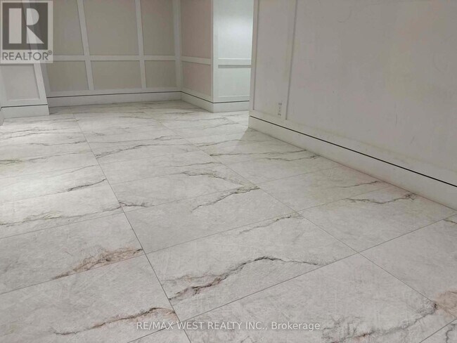 Photo - 4010 Eglinton Ave W Unit 1301