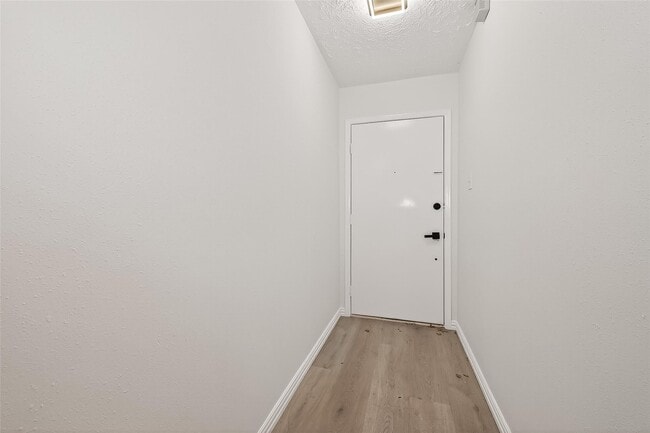 Photo - 16235 La Terra Dr