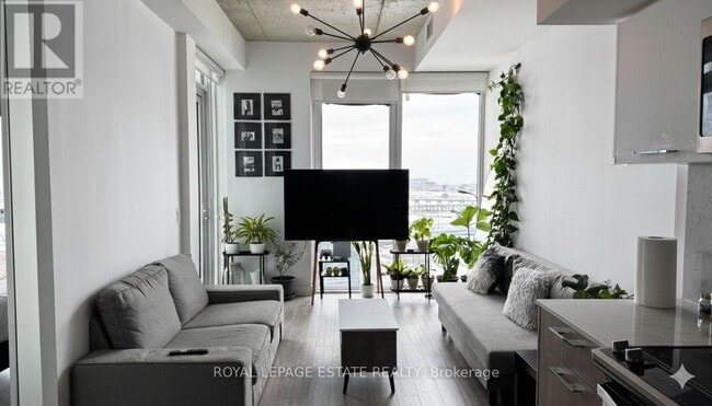 Photo - 15 Baseball Pl Unit 1905