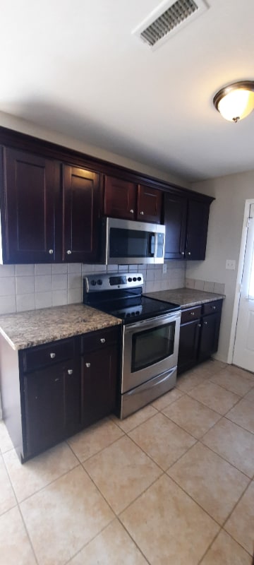 Photo - 1312 Hawkins St