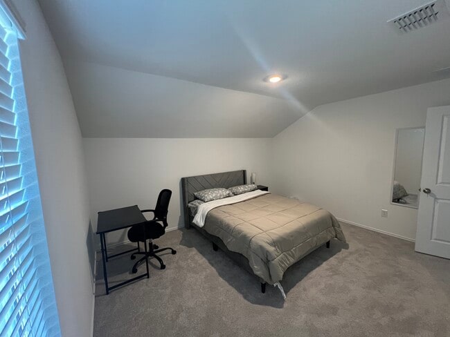 Building Photo - 150 Outrigger Way Unit Peaceful Abode