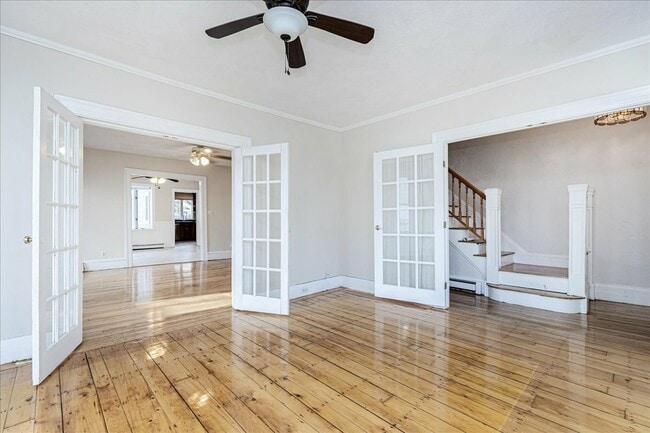 Photo - 9 Lapham St