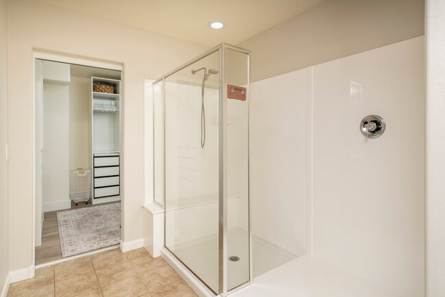 Building Photo - 9336 W Georgia Ave