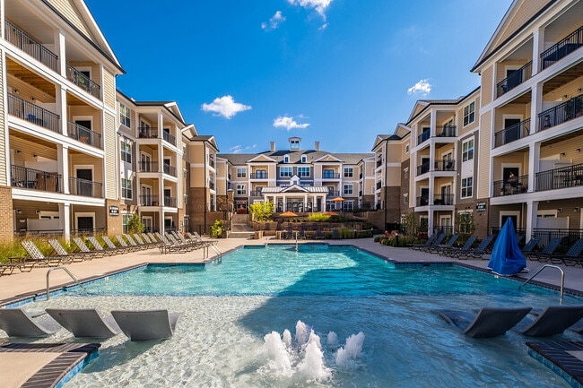 Building Photo - Abberly CenterPointe Rental