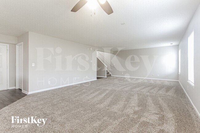 Photo - 8114 Grove Berry Dr