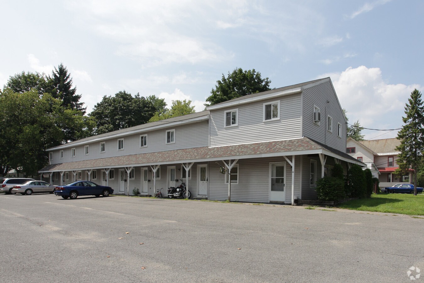 Photo - 102 Hudson St Apartments