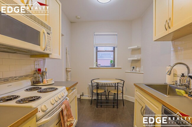 Photo - 11 Gorham St Unit 9