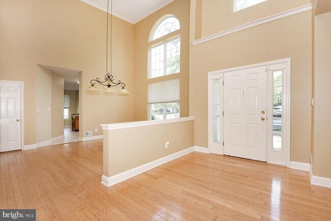 Photo - 28 Stafford Dr