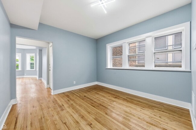 Photo - 7824 S Euclid Ave Unit 1