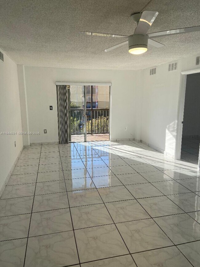 Photo - 4717 NW 7th St Unit 503-10