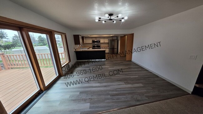 Photo - Spacious 4-bedroom, 3-bath home on West end Billings