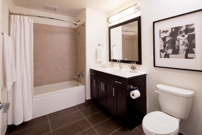 Photo - 1220 N Wells St