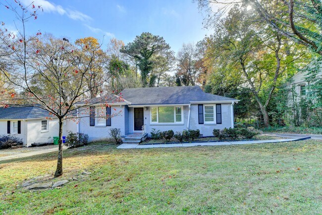 Photo - 1171 Clearview Dr NE House