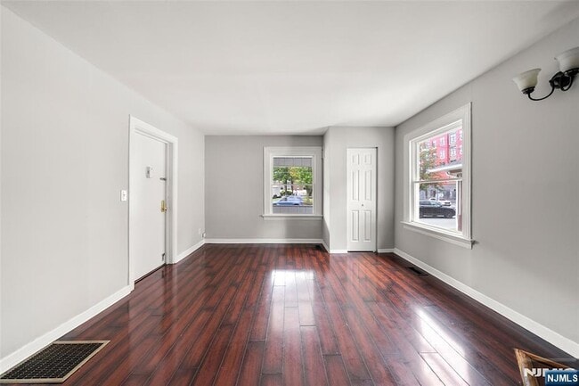 Photo - 126 Essex St