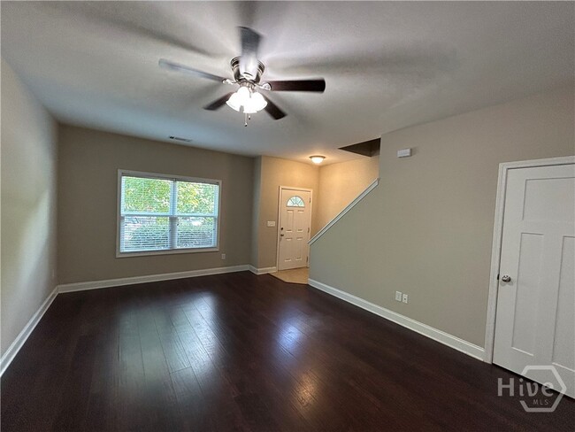 Photo - 1520 Binghampton Cir