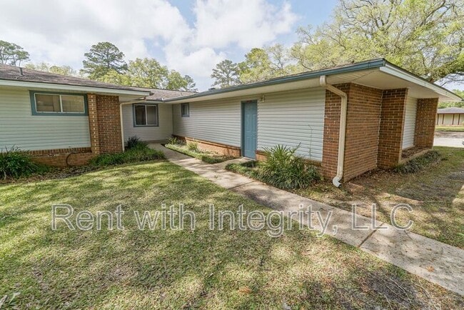 Photo - 251-A Villas Ct. S