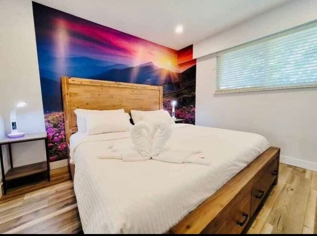 Photo - 1871 Coquitlam Av