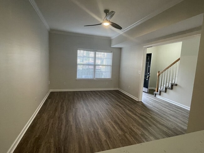Photo - 284 Meigs Dr
