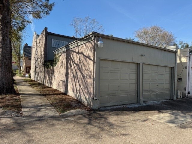 Photo - 6511 Kenyon Ln