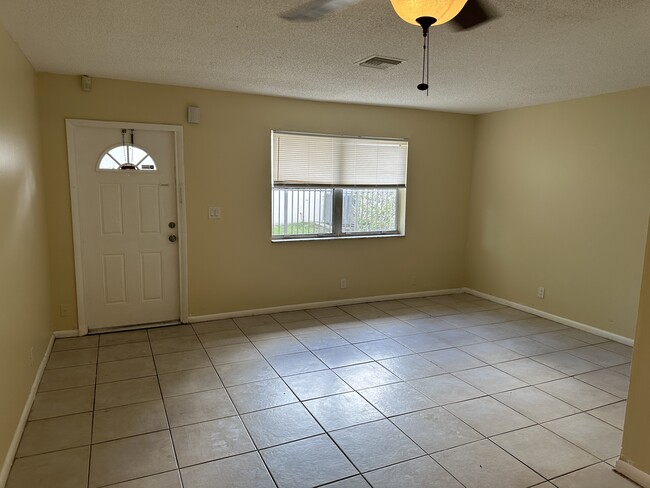 Photo - 5315 NW 22nd St Unit 5315
