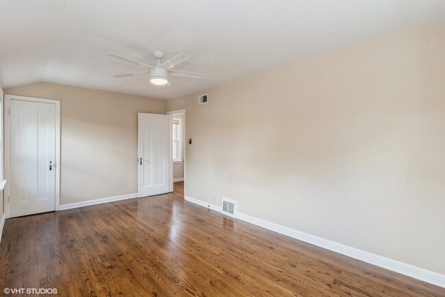 Photo - 5111 N Newland Ave