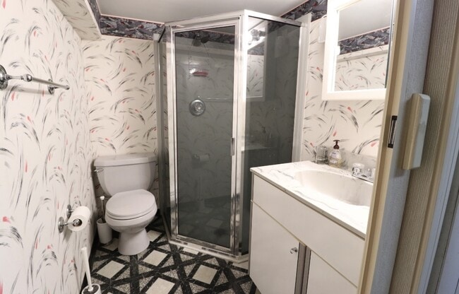 Photo - 3 Bed/2 Bath House in the Suncrest Area -Available NOW