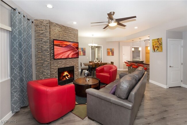 Building Photo - 8725 W Flamingo Rd Unit 000