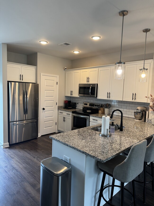 Photo - 236 Mansfield Dr