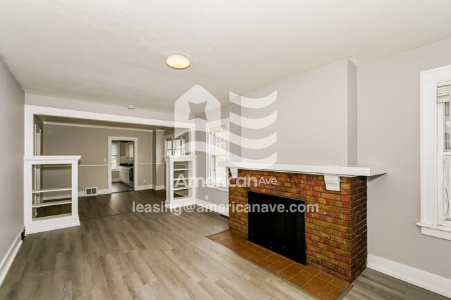 Photo - 306 E Virginia Ave