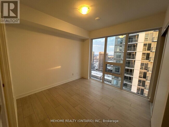 Photo - 2031 Kennedy Rd Unité 3023