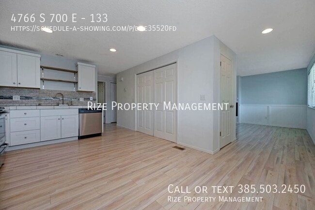 Building Photo - 4766 S 700 E