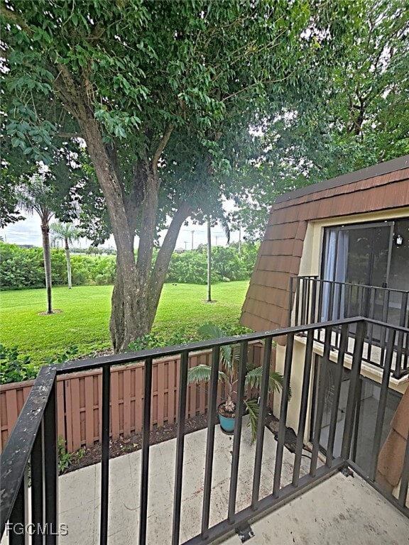 Photo - 5249 Cedarbend Dr Unit 2